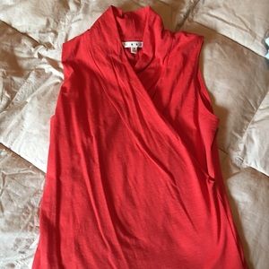 Basic cross neck tank